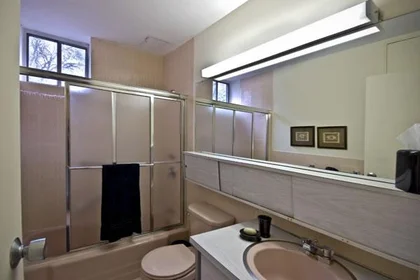 Alojamiento entero en residencia en 1455, Commonwealth Ave., Unit 404, Brighton, Boston, MA, 02135, imagen 15 de 19