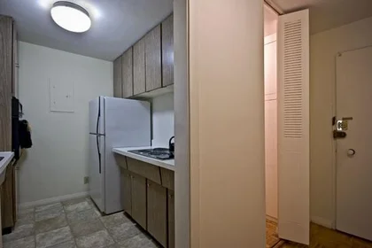 Alojamiento entero en residencia en 1455, Commonwealth Ave., Unit 404, Brighton, Boston, MA, 02135, imagen 17 de 19
