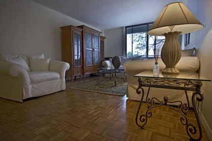 Alojamiento entero en residencia en 1455, Commonwealth Ave., Unit 404, Brighton, Boston, MA, 02135, imagen 8 de 19