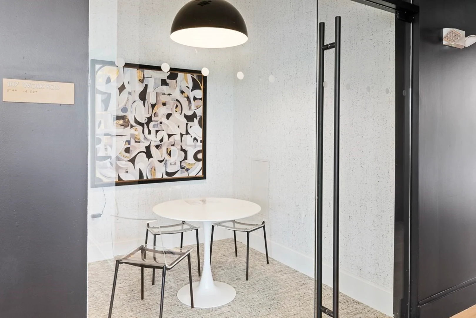 Modern student studio with complete amenities in 