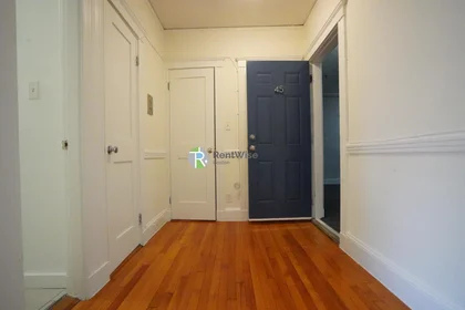 Entire place in residence at 1850, Commonwealth Ave., Unit 45, Brighton, Boston, MA, 02134, image 6 of 21