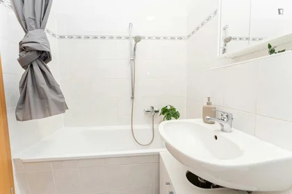 Privatzimmer in der Hubertusdamm, bild 7 von 11