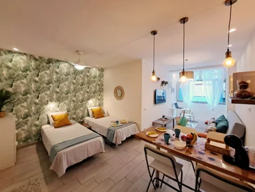 Evin tamamı konumu Calle Bernardo de la Torre, 1 10 görüntüsü