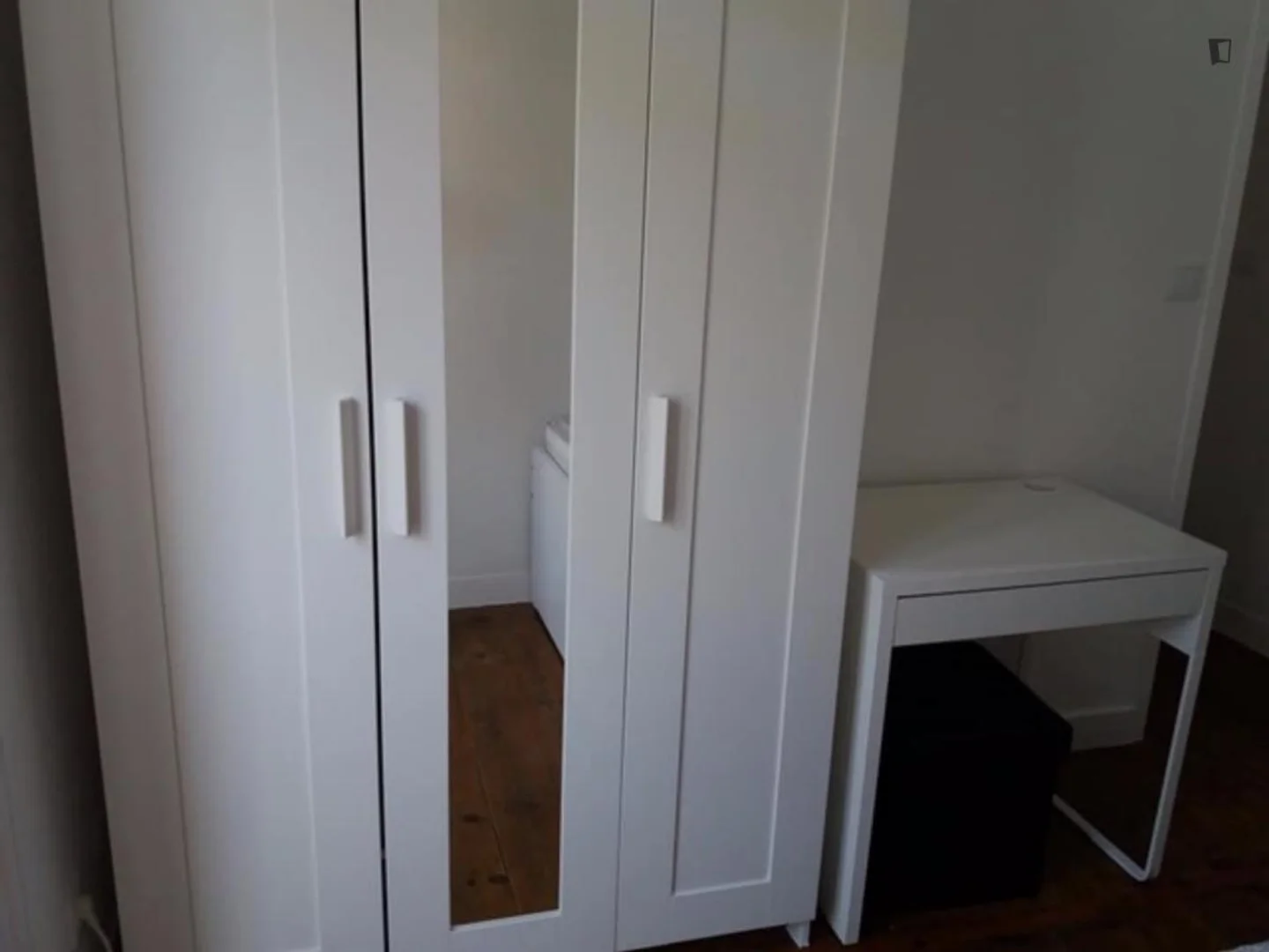 Budget-friendly student room close to campus in 