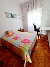 Private room at Rua Barão Monte Pedral, image 1 of 10