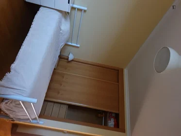 Privatzimmer in der Avenida Berlim, bild 16 von 17