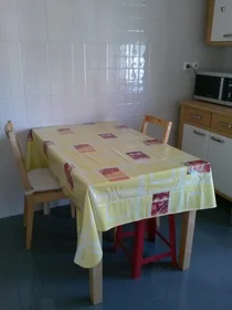 Privatzimmer in der Avenida Berlim, bild 5 von 17