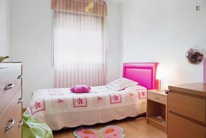 Privatzimmer in der Rua Maluda, bild 1 von 13