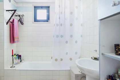 Privatzimmer in der Rua Maluda, bild 10 von 13