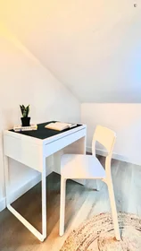 Privatzimmer in der Rua António Jardim, bild 8 von 11