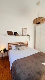 Privatzimmer in der Rua António Jardim, bild 9 von 11