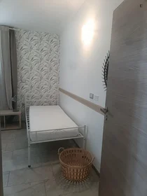 Privatzimmer in der Via Castellammare, bild 1 von 30
