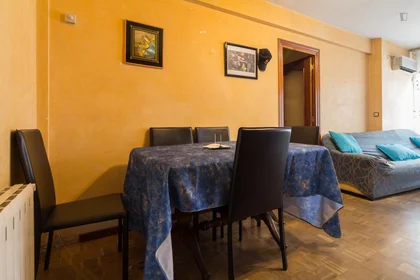 Habitación privada en Avenida España, imagen 8 de 17