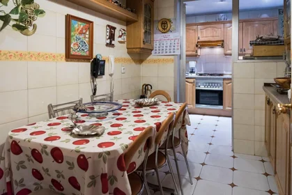 Stanza privata in Av. de Arqueros, immagine 12 di 16