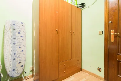 Habitación privada en Avenida España, imagen 3 de 16