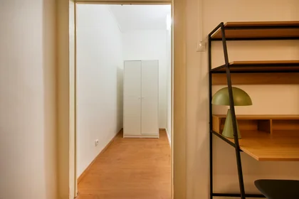 私人房间 在 Rua de São Bento, Lisbon, 10的图像9