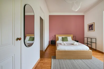 Private room at Rua de São Bento, Lisbon, image 1 of 10