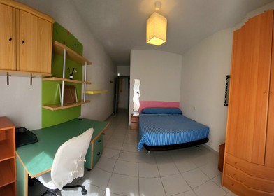 Habitación privada muy luminosa en Aranjuez