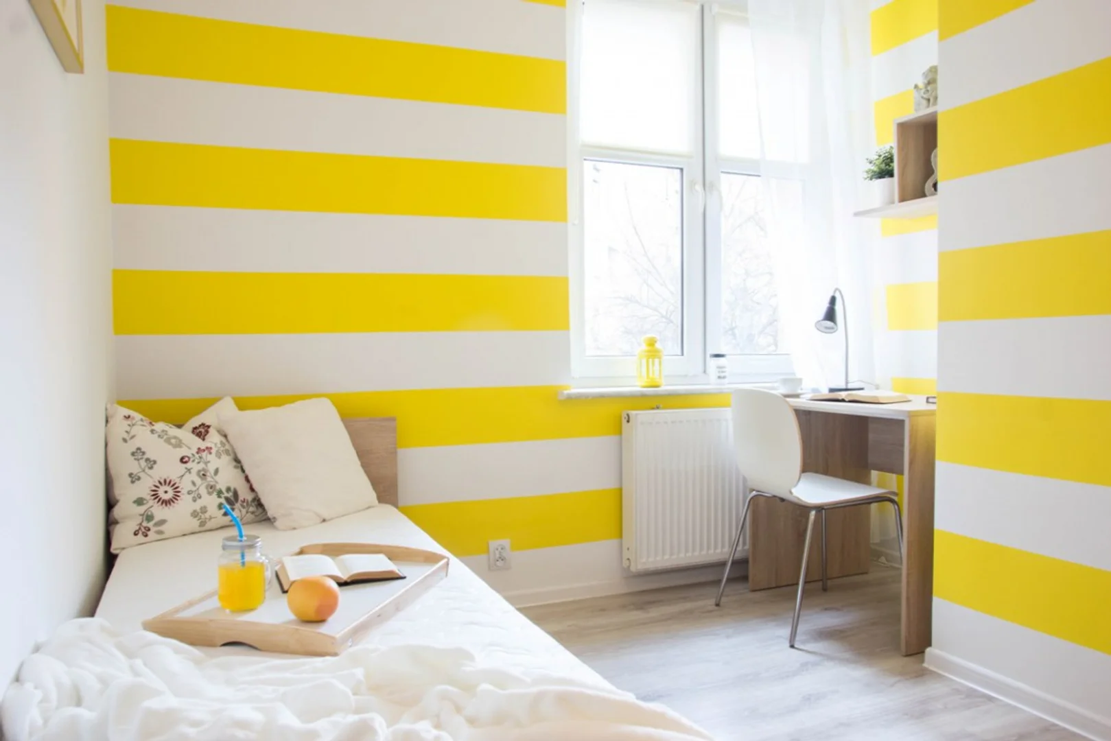 Habitación acogedora para estudiantes disponible en 