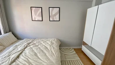 Chambre privée à Enis Akaygen Sokak, image 14 de 44