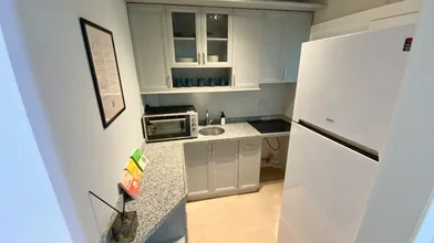 Chambre privée à Enis Akaygen Sokak, image 27 de 44