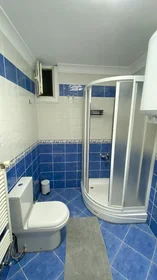 Chambre privée à Enis Akaygen Sokak, image 28 de 44