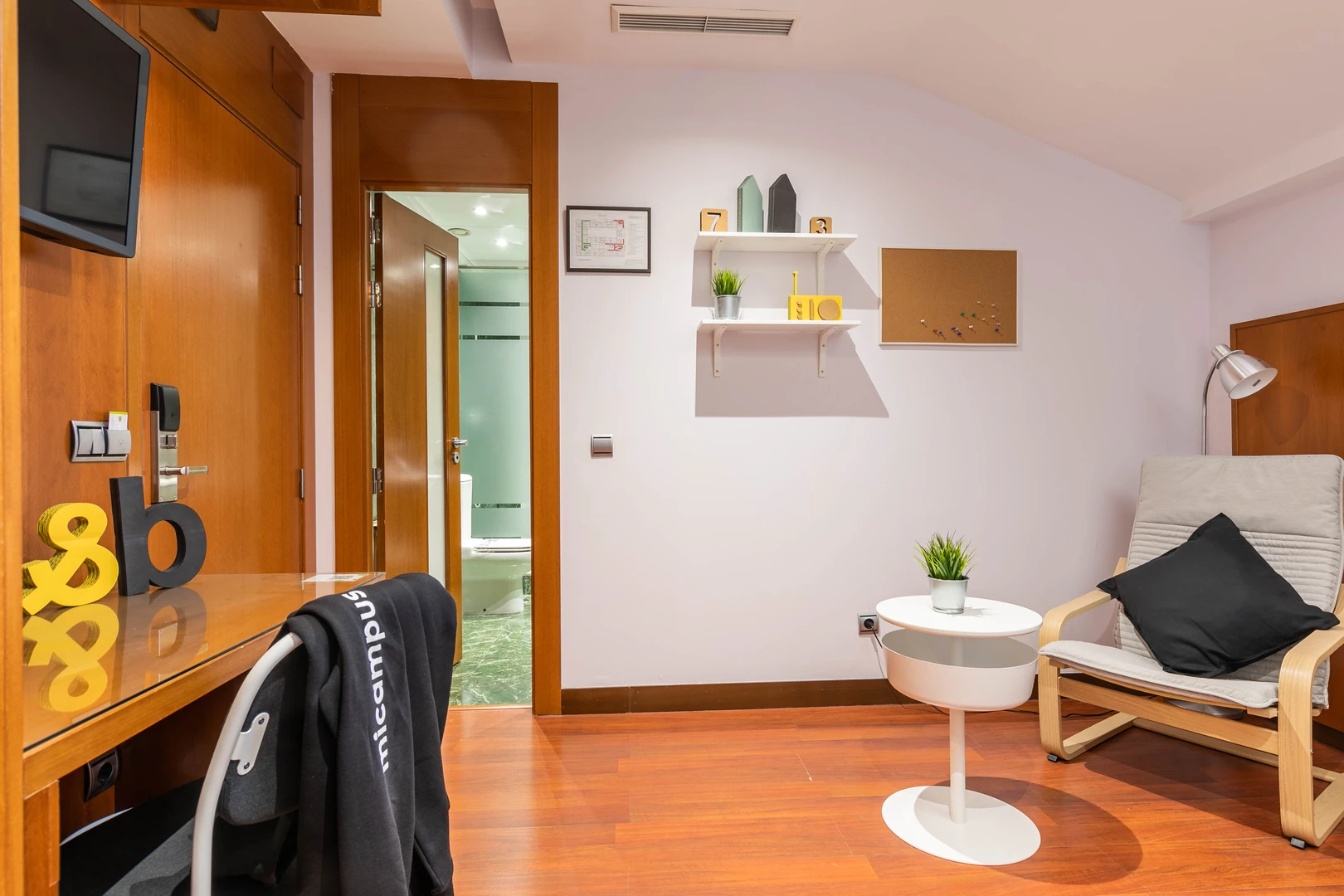 Cheap private room in aranjuez