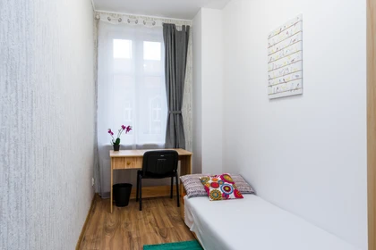 Room for rent with double bed Poznan