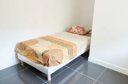 Private room in residence at Colombes, 92700, image 20 of 49
