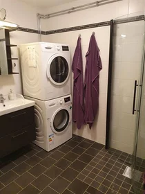 Logement entier à Skogalundsklippan 26, image 14 de 18