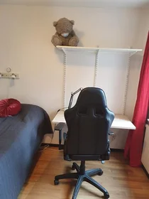 Logement entier à Skogalundsklippan 26, image 18 de 18