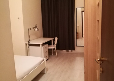 Room for rent with double bed roma