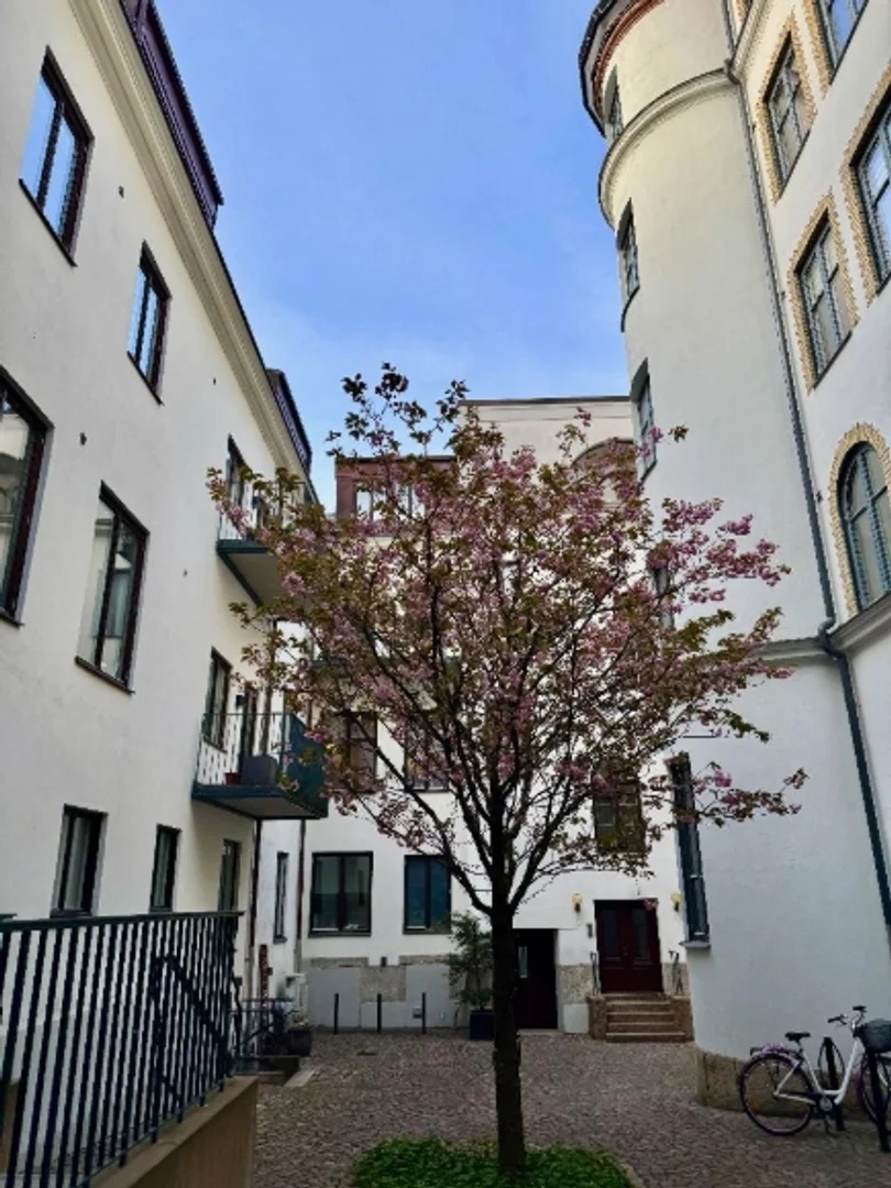 Södra Hamngatan 5