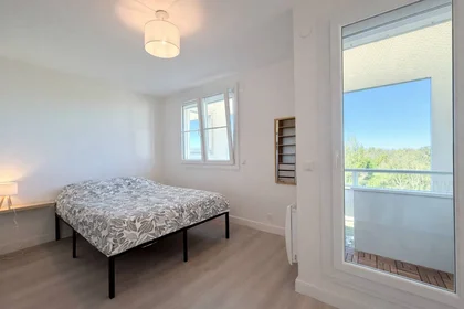 Private room at Noisy-le-grand, 93160, image 7 of 18
