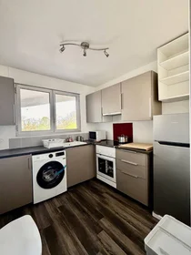 Stanza privata in Cergy, 95000, immagine 1 di 10