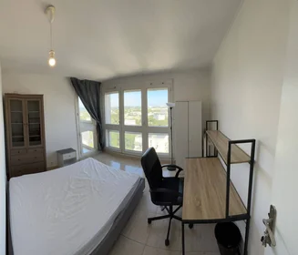 Stanza privata in Cergy, 95000, immagine 1 di 10