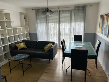 Privatzimmer in der Le mans, 72100, bild 1 von 10