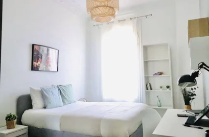 Habitación privada en Nice, 06300, imagen 1 de 10