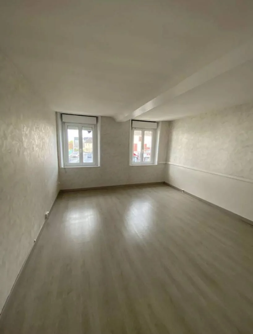 Room for rent in student apartment in , fully furnished