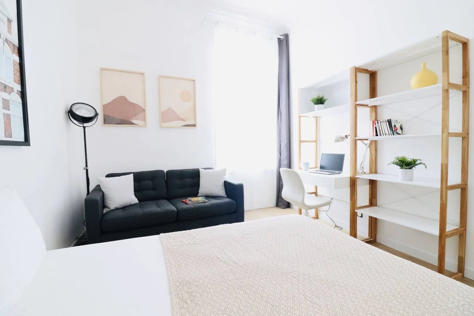 Bezahlbares Zimmer für Studenten mit ausreichender Beleuchtung in 