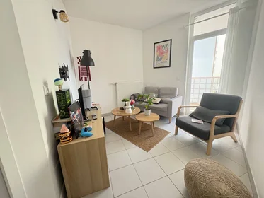 Habitación privada en Bègles, 33130, imagen 1 de 10