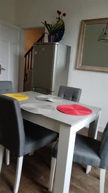 Familia en Limoges, 87100, imagen 1 de 8