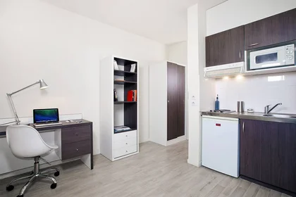 Chambre privée en résidence à Reims, 51100, image 3 de 11