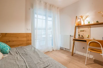 Privatzimmer im Wohnheim in der Saint-Ouen, 93400, bild 13 von 28