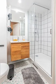 Privatzimmer im Wohnheim in der Saint-Ouen, 93400, bild 8 von 28