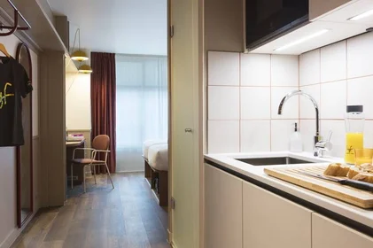 Privatzimmer im Wohnheim in der Paris, 75020, bild 10 von 43