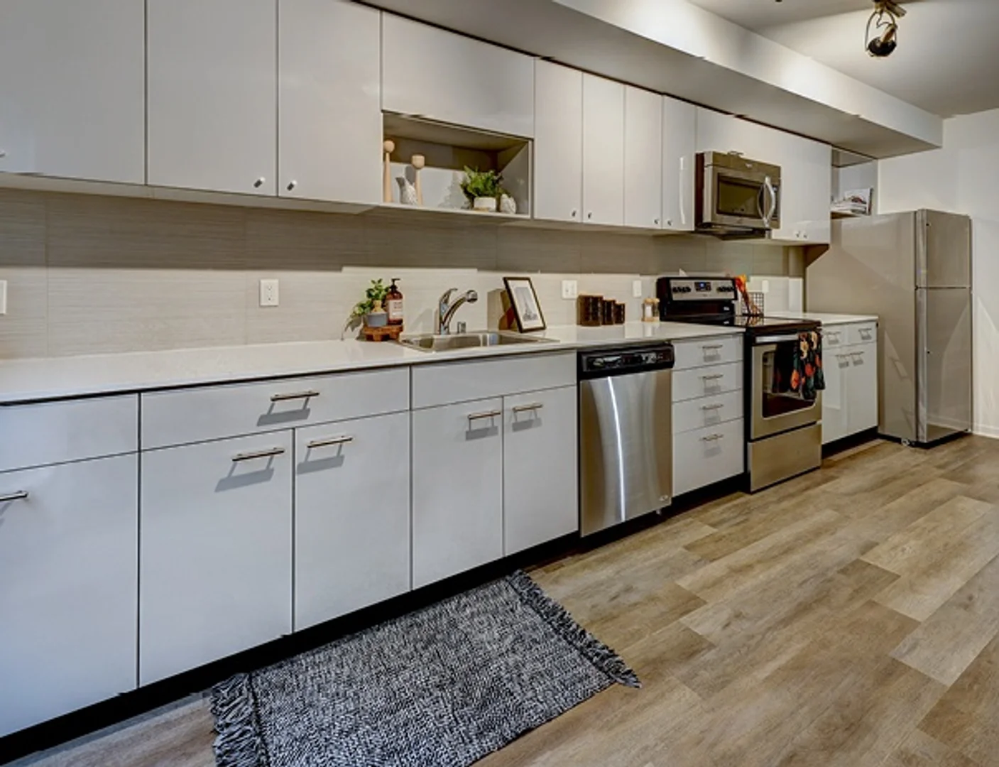 Minimalist student studio in  with efficient layout