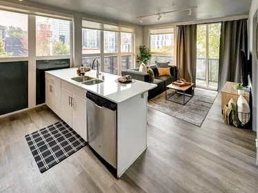 Studio in residence at 5000 University Way NE Seattle, WA 98105, image 18 of 24
