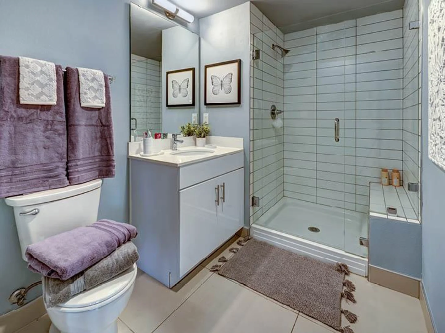 Compact studio apartment ideal for students in 