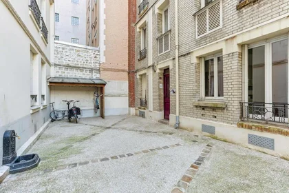 Studio at Rue Aristide Briand, 95, image 14 of 14